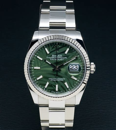 rolex con sfondo verde|Orologio Rolex Datejust 41 in acciaio Oystersteel .